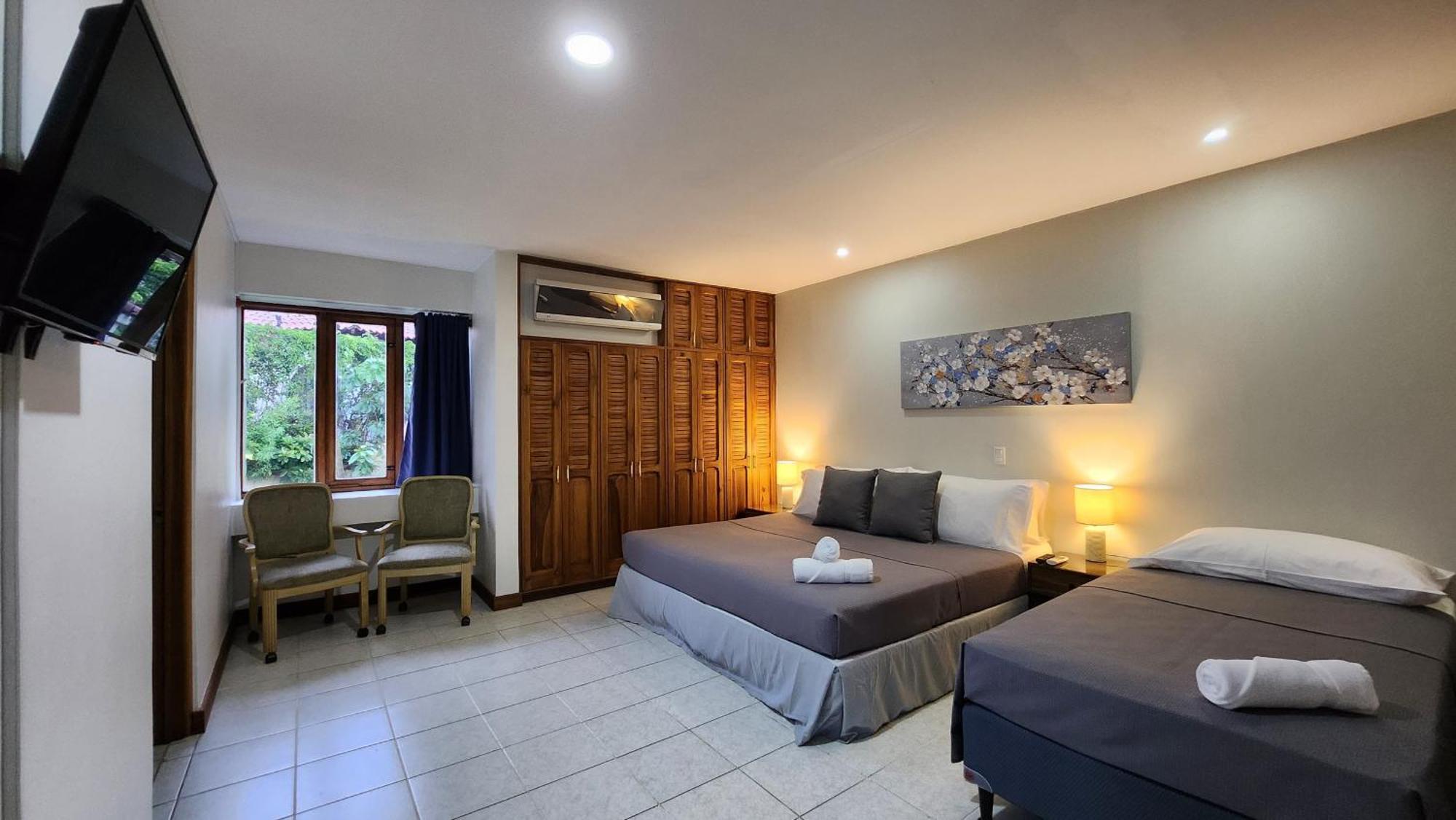 La Casa De Cariari Al Golf Bed & Breakfast Heredia Exterior photo